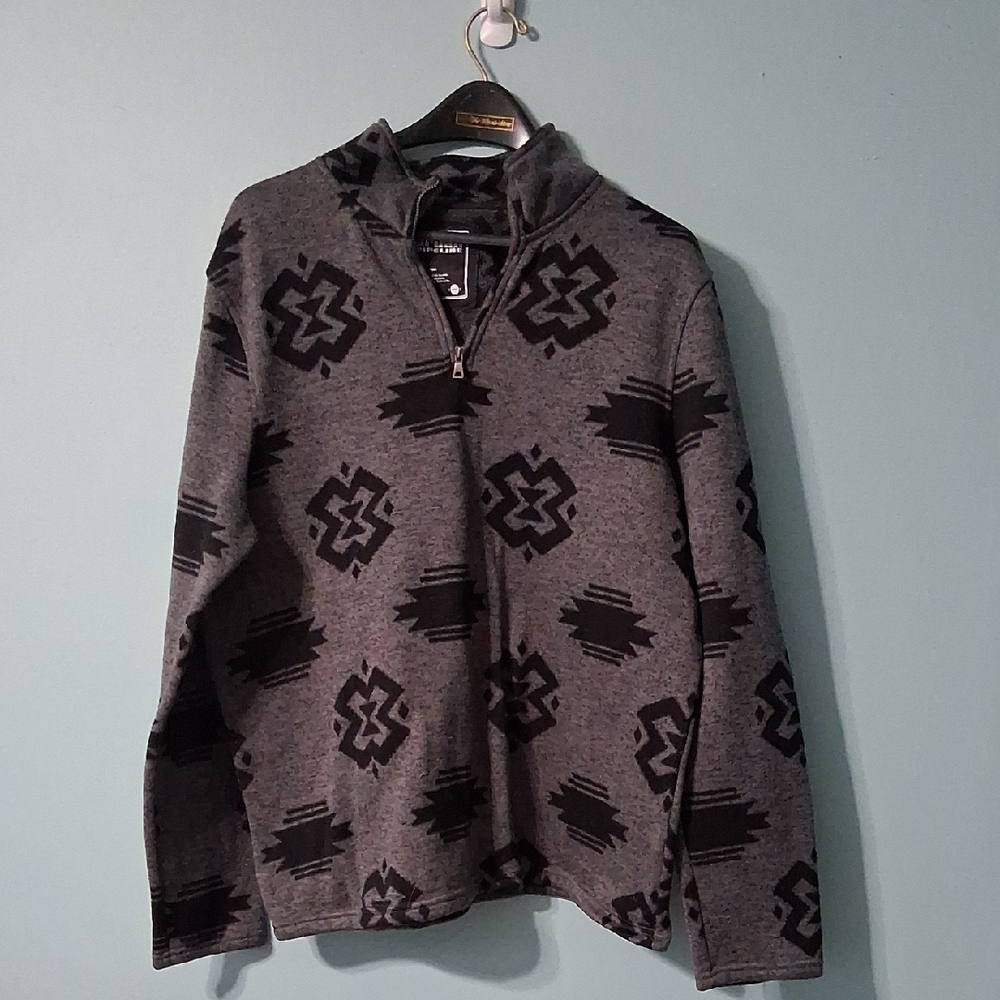 Urban PIPELINE XXL Men's Gray and Black Zip Up Sweater
